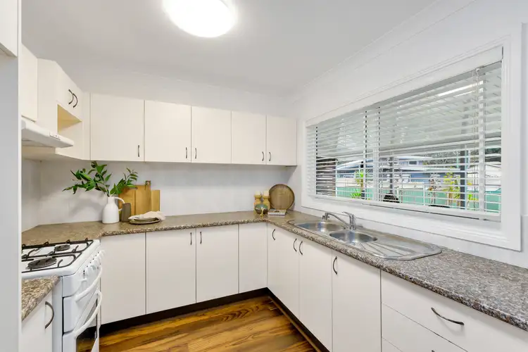 Fifth view of Homely house listing, 5 Lionel Parade, Springfield NSW 2250