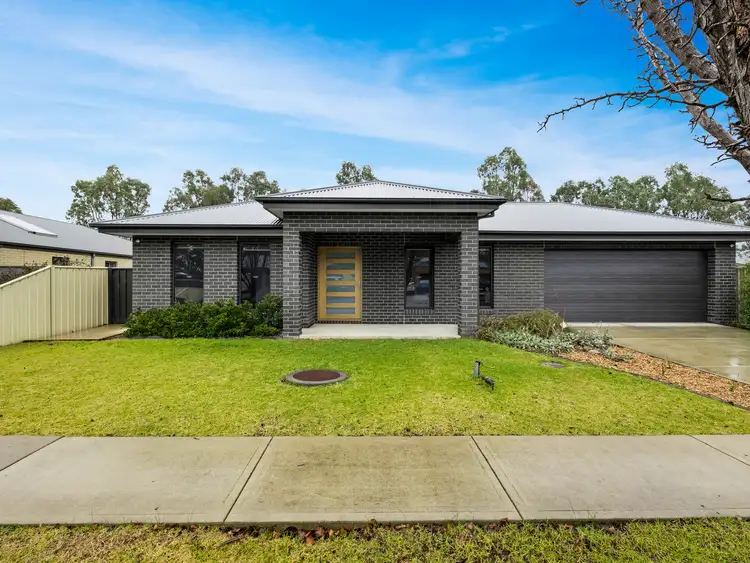 Main view of Homely house listing, 11 The Culdesac, Benalla VIC 3672