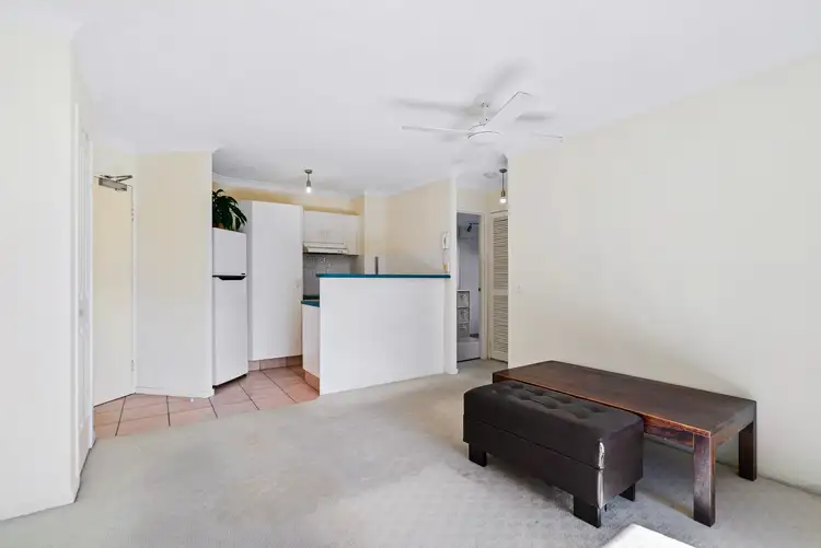 Fifth view of Homely unit listing, 10/27-29 Dutton Street, Coolangatta QLD 4225