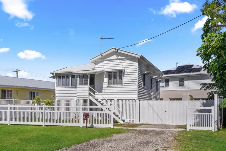 Sixth view of Homely house listing, 7 VIEW STREET, Torquay QLD 4655