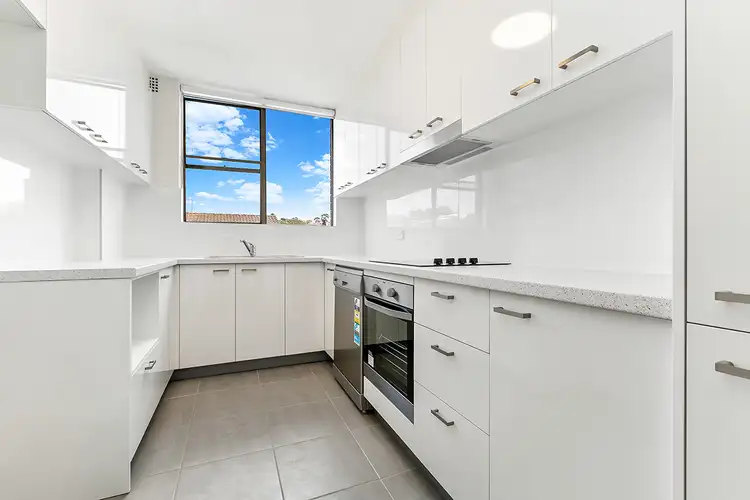 Third view of Homely apartment listing, 7/47 Murray Street, Bronte NSW 2024