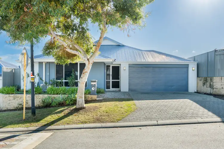 10 Yateley Way, Wellard WA 6170