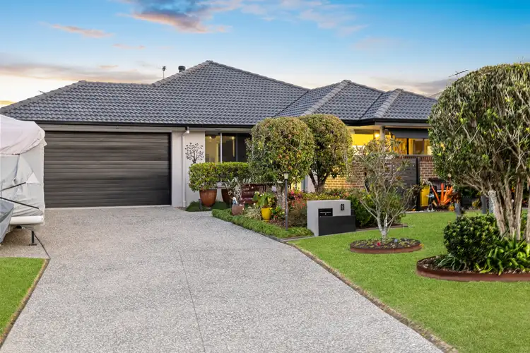8 Pandorea Circuit, North Lakes QLD 4509