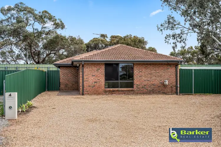 4 Symes Court