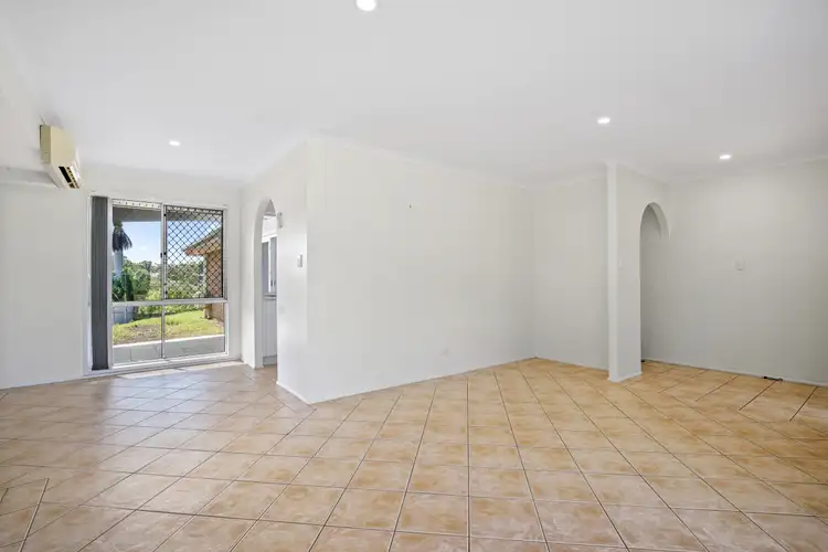 Fifth view of Homely house listing, 10 Dearne Place, Carrara QLD 4211