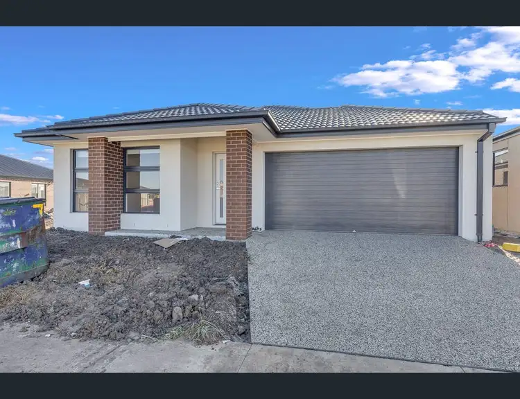 60 Brown Boulevard, Donnybrook VIC 3064