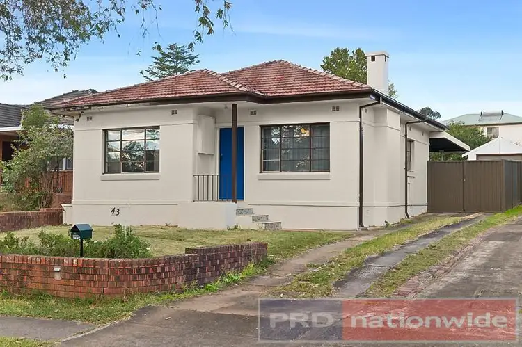 43 Hinemoa Street, Panania NSW 2213