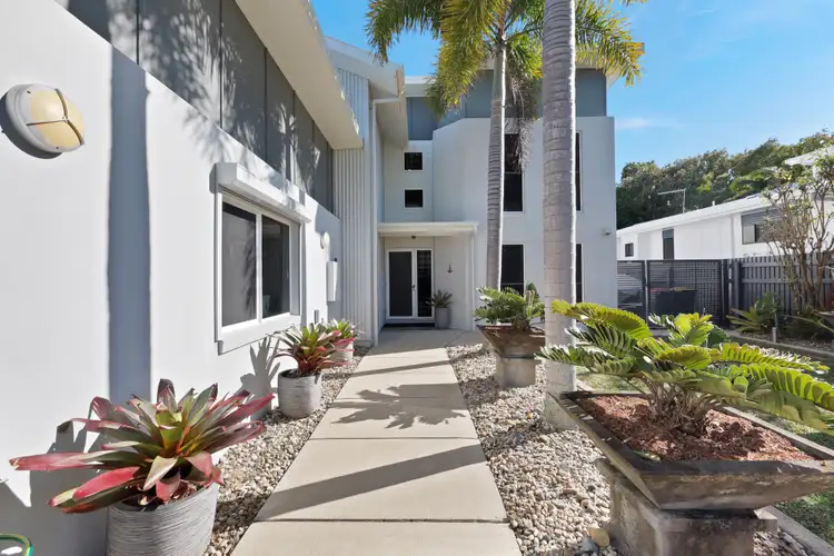 Fourth view of Homely house listing, 9/4 Bourke Street, Blacks Beach QLD 4740