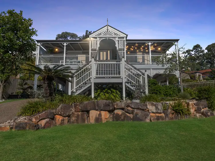 4 Dellwood Court, Ferny Hills QLD 4055