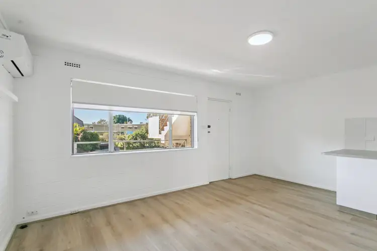 Fifth view of Homely apartment listing, 8/9 Violet Street, West Perth WA 6005