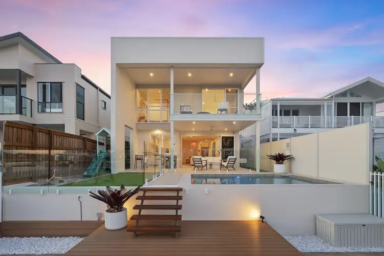 78 Coolum Parade, Newport QLD 4020