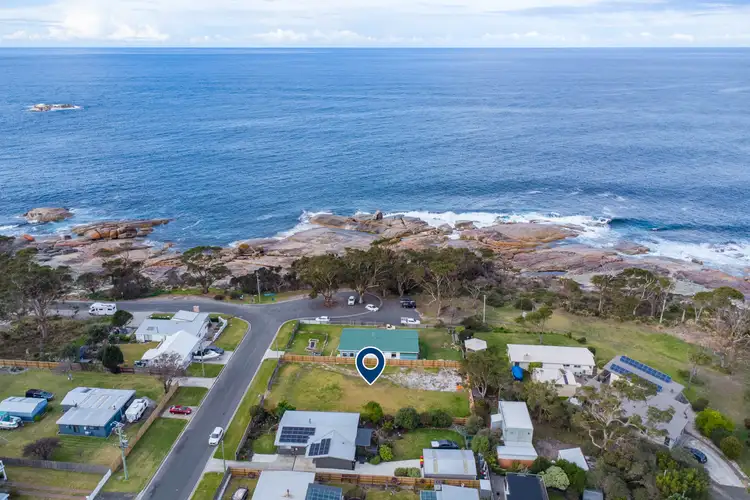 31 Douglas Street, Bicheno TAS 7215