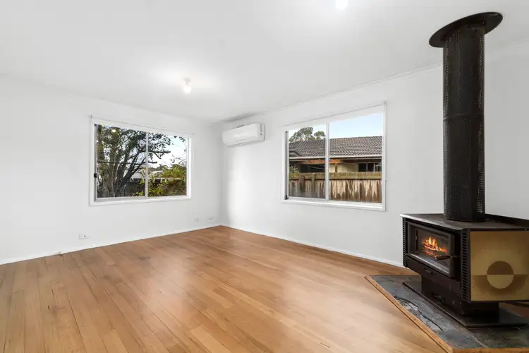 Fifth view of Homely house listing, 7 Nowra Court, Simpson VIC 3266