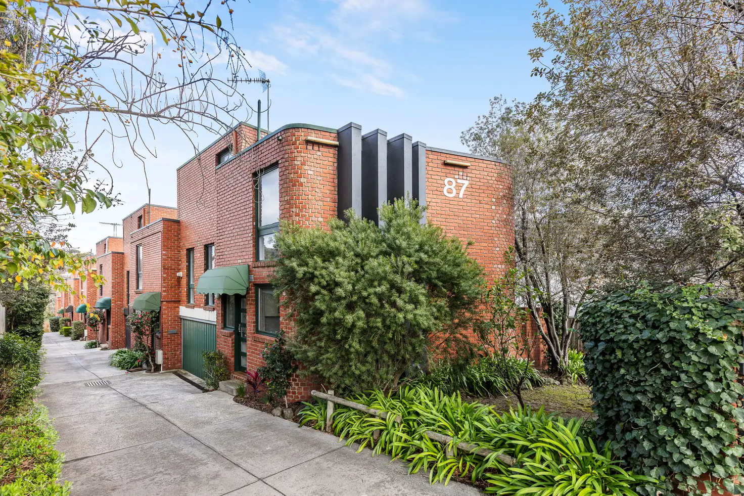 Main view of Homely townhouse listing, 1/87 Earl Street, Kew VIC 3101