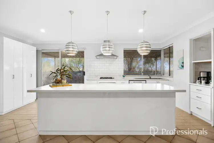 Seventh view of Homely house listing, 4 Lucien Place, Australind WA 6233