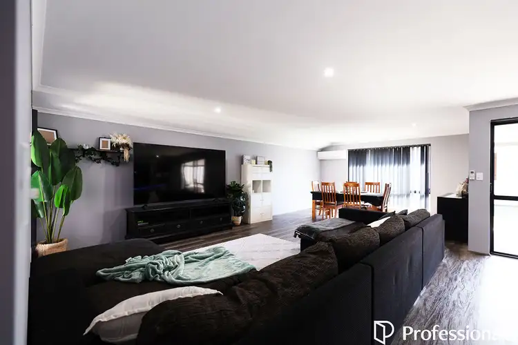 9 Discovery Vista, Ellenbrook WA 6069