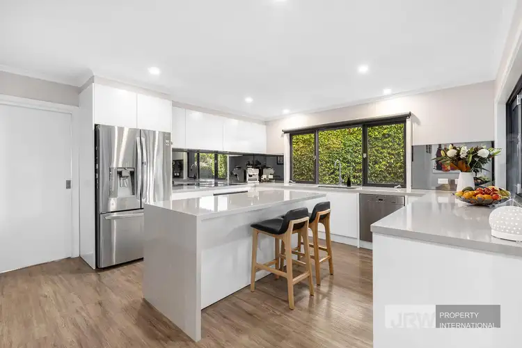 Sixth view of Homely house listing, 7 Hector Court, Glen Waverley VIC 3150