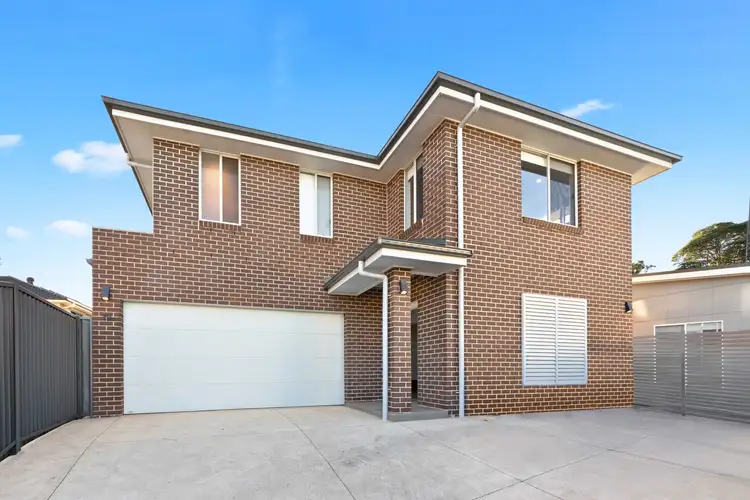 19b Bridgeview Crescent, Thornleigh NSW 2120