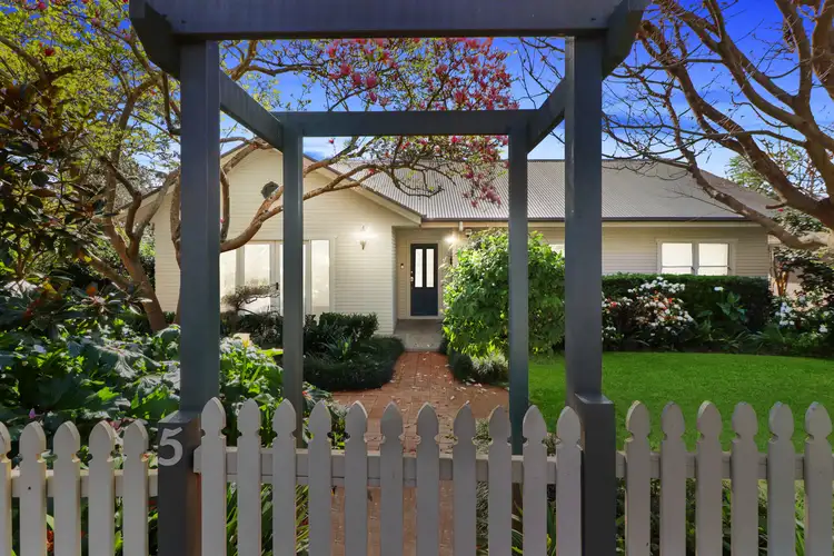 5 Greenway Crescent, Windsor NSW 2756