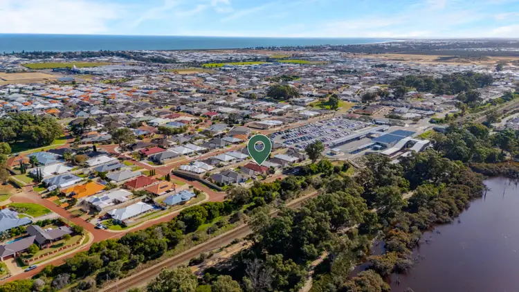 35 Arramall Trail
