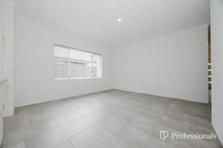Seventh view of Homely house listing, 6 Welford Way, Yanchep WA 6035