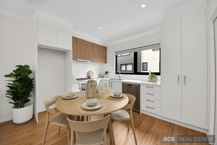 Second view of Homely house listing, 5/321 Wantirna Road, Wantirna VIC 3152