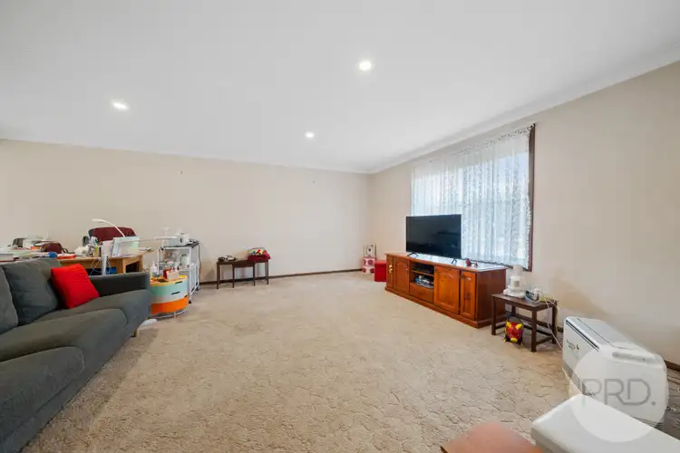Second view of Homely house listing, 2/7 Travers Street, Wagga Wagga NSW 2650