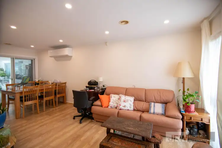 Third view of Homely house listing, 34 Annandale Crescent, Glen Waverley VIC 3150