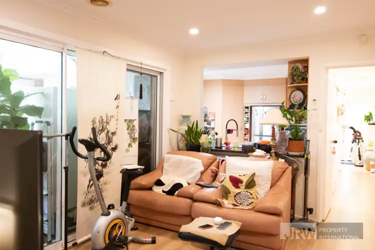 Sixth view of Homely house listing, 34 Annandale Crescent, Glen Waverley VIC 3150