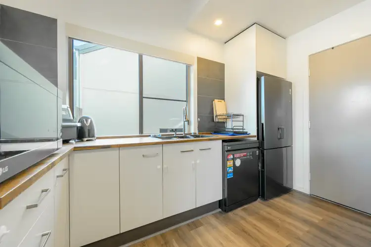 Fifth view of Homely unit listing, 17/1 Michel Place, Telina QLD 4680