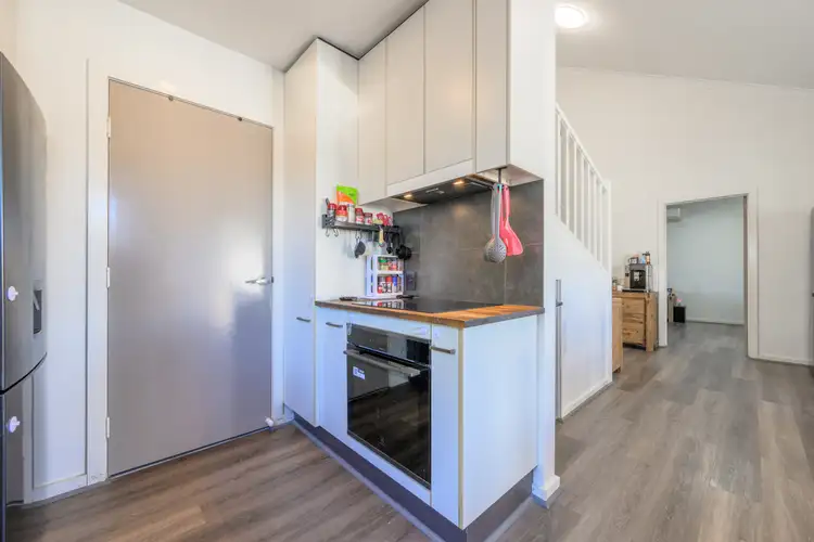 Sixth view of Homely unit listing, 17/1 Michel Place, Telina QLD 4680
