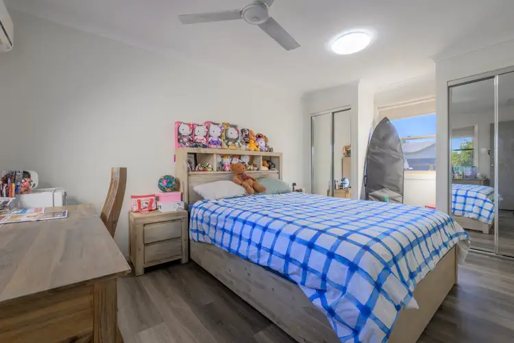 Seventh view of Homely unit listing, 17/1 Michel Place, Telina QLD 4680