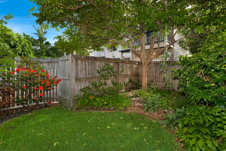 Fifth view of Homely townhouse listing, 1/430 Bennetts Road, Norman Park QLD 4170
