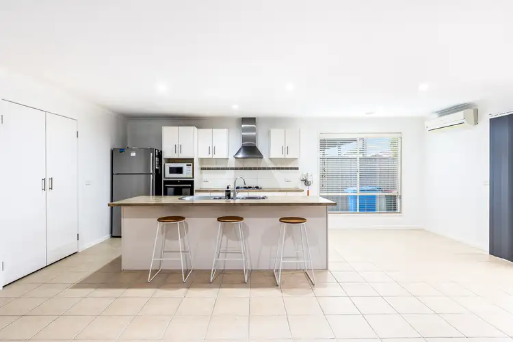 Fifth view of Homely house listing, 27 Mossman Drive, Cranbourne East VIC 3977