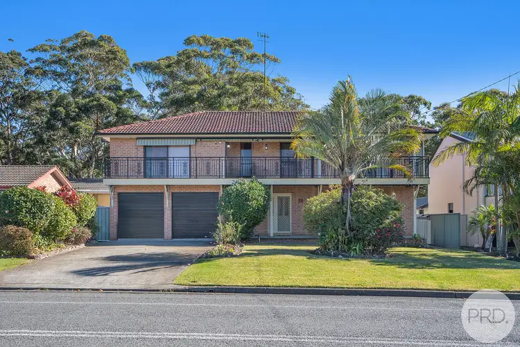 30 Government Road, Shoal Bay NSW 2315