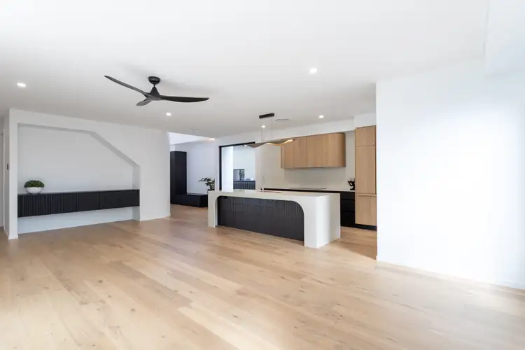 Fifth view of Homely house listing, 2 Condor Court, Burleigh Waters QLD 4220