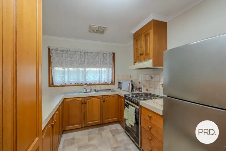 Sixth view of Homely house listing, Unit 6, 382 Deakin Avenue, Mildura VIC 3500