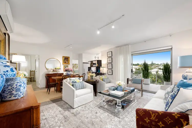 Main view of Homely unit listing, 2/11 Binkar Street, Chermside QLD 4032