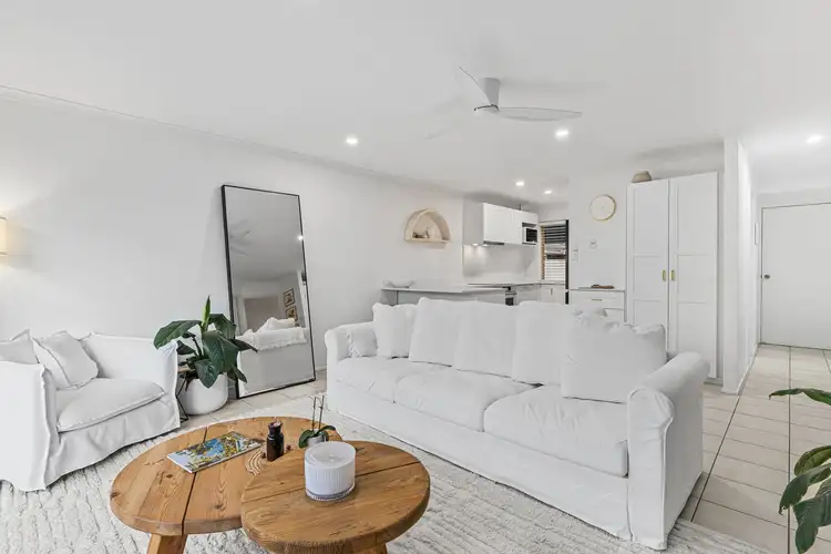 4-6 Cootamundra Drive