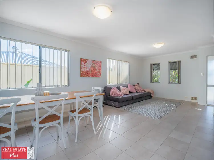 Sixth view of Homely house listing, 38 Aquaviva Circle, Viveash WA 6056
