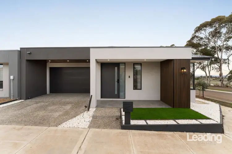 9 Touriga Circuit, Sunbury VIC 3429