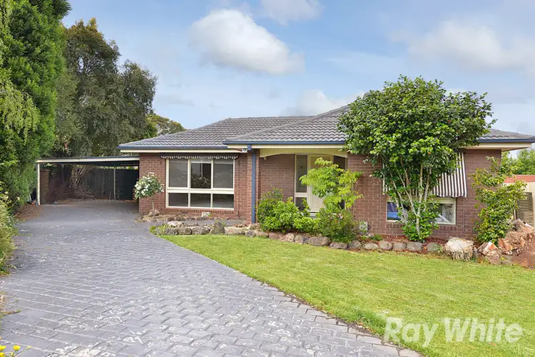 6 Georgian Gardens, Wantirna VIC 3152