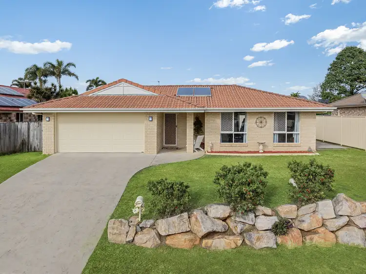 11 Seabiscuit Crescent