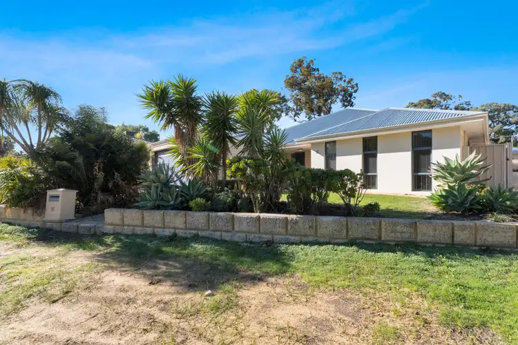 16 Gellibrand Road, Orelia WA 6167