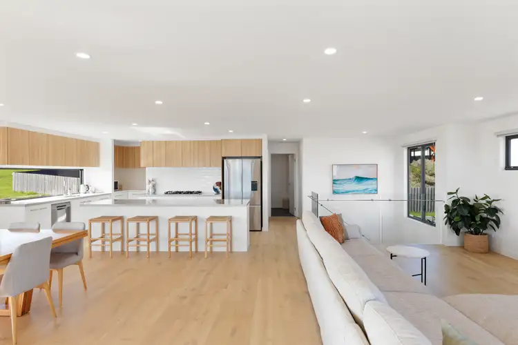 16 Mako Drive, San Remo VIC 3925