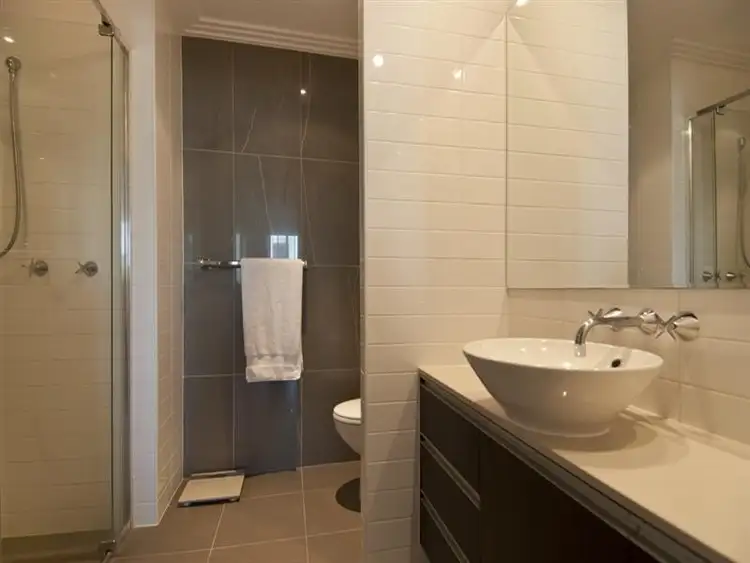 Fourth view of Homely unit listing, 1/226 Varsity Parade, Varsity Lakes QLD 4227