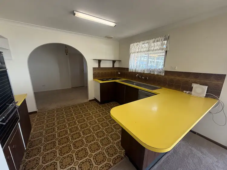 Second view of Homely house listing, 10 Medlyn Street, Parkes NSW 2870