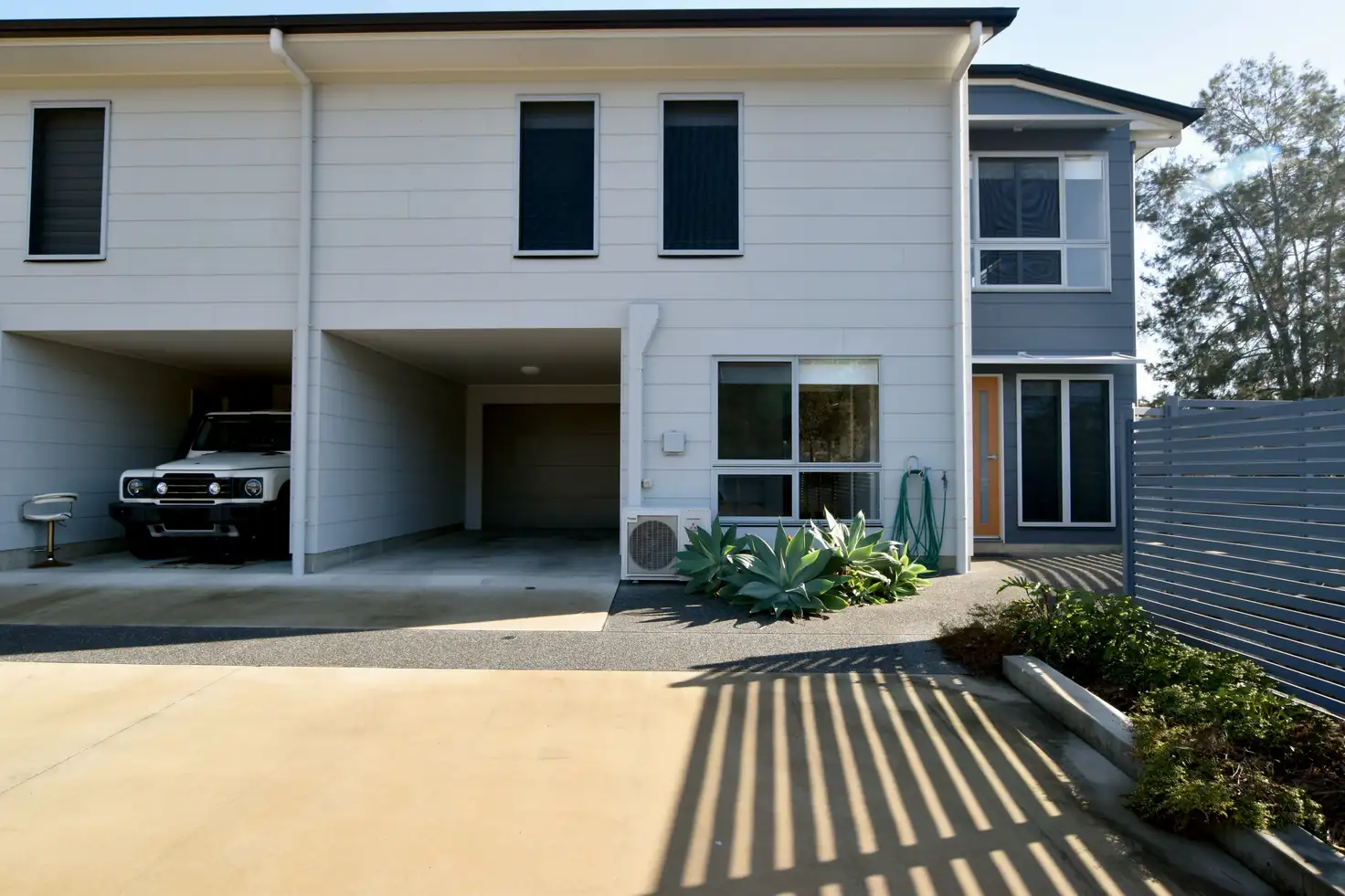 Main view of Homely townhouse listing, 5/87 Sun Valley Road, Kin Kora QLD 4680