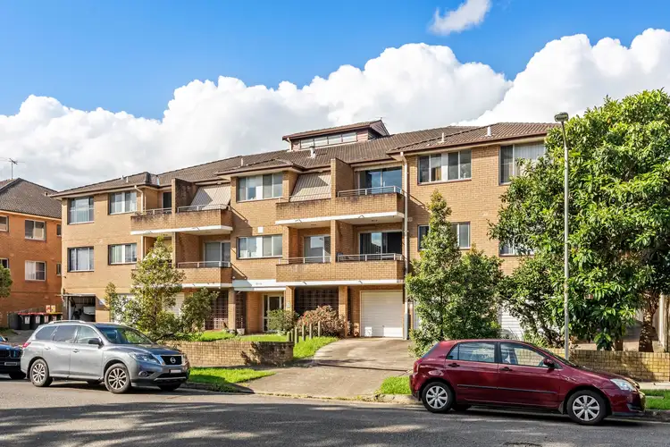 Main view of Homely unit listing, 3/6-10 Oriental Street, Bexley NSW 2207