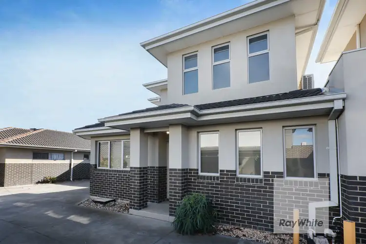 Second view of Homely townhouse listing, 2/27 Waratah Avenue, Tullamarine VIC 3043